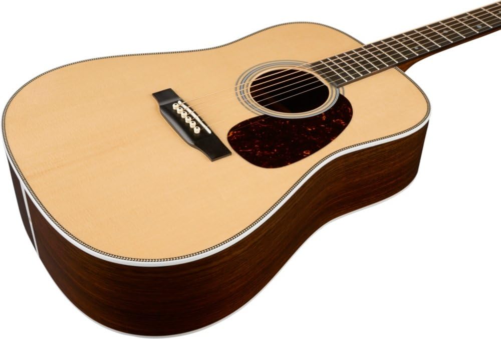Martin Martin 2004 HD-28 Dreadnought Acoustic Guitar