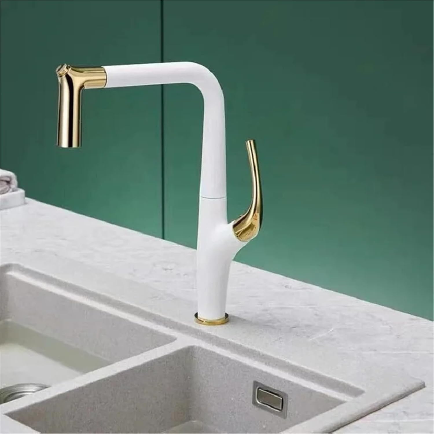 Kitchen Faucet Pull Out Single Lever Brass Rotation Hot and Cold Water Saving Decked Sink Mixer Tap(White and Gold)