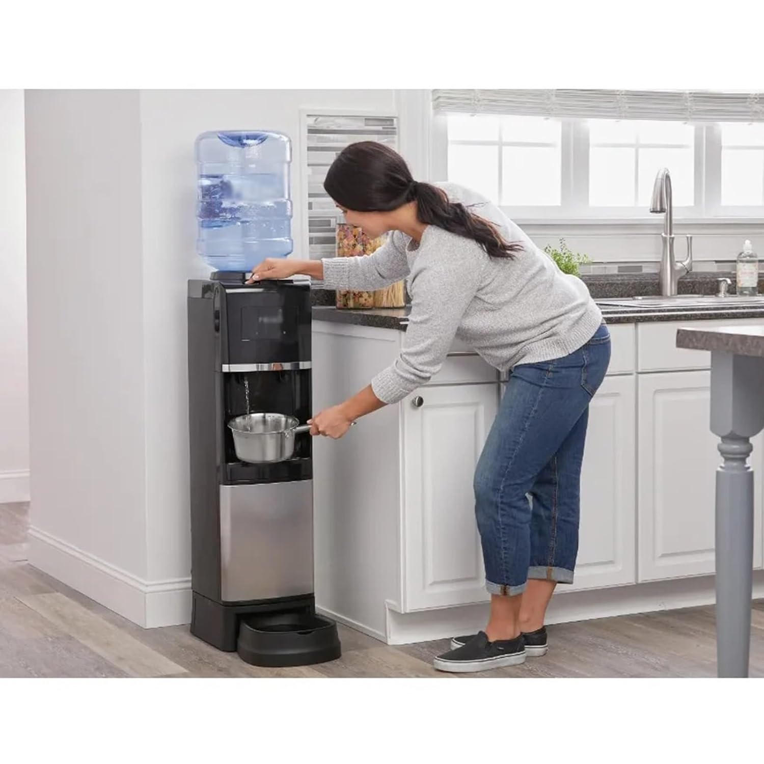 Hot and Cold Water Dispenser Water Dispenser Top Loading Hot/Cold Temperature Black and Stainless Steel