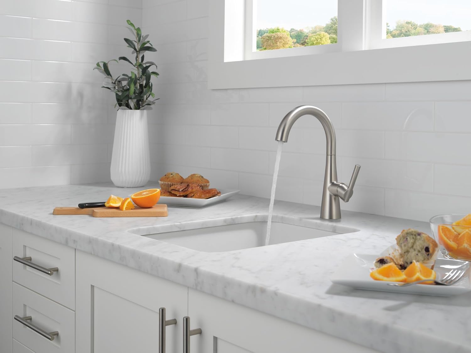 Delta Modern Brushed Nickel Single Hole Bar Sink Faucet, Single Handle Prep Sink Faucet, SpotShield Stainless 14882LF-SP