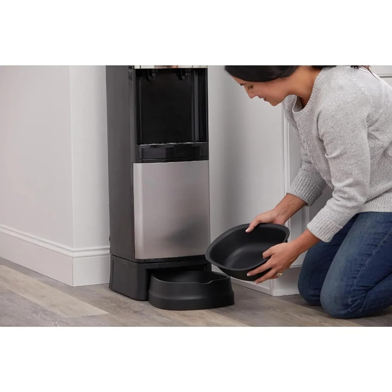 Hot and Cold Water Dispenser Water Dispenser Top Loading Hot/Cold Temperature Black and Stainless Steel