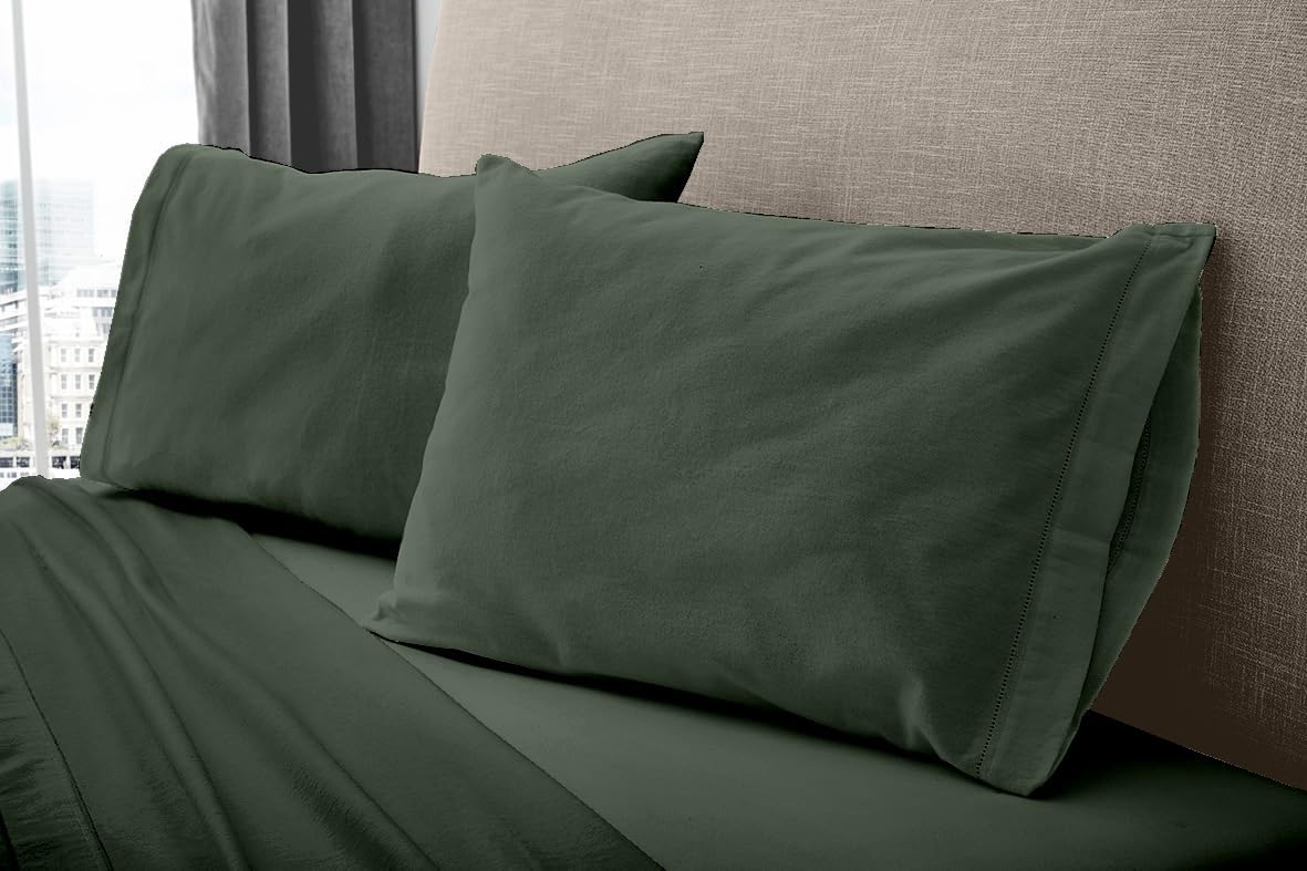 Dormisette Luxury German Flannel Sheets & Pillowcases Set, Warm Breathable Cotton Flannel Bedding with Deep Pockets, Brushed for Extra Softness, Oeko-Tex (Dark Green, Queen (U.S. Standard))