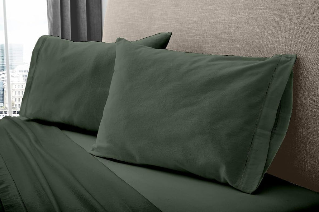 Dormisette Luxury German Flannel Sheets & Pillowcases Set, Warm Breathable Cotton Flannel Bedding with Deep Pockets, Brushed for Extra Softness, Oeko-Tex (Dark Green, King (U.S. Standard))