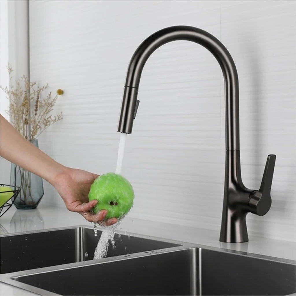 Brass Single Hole Deck Mounted 360 Degree Rotation Kitchen Pull Out Brass Faucet Hot and Cold Water Sink Taps(Gray)