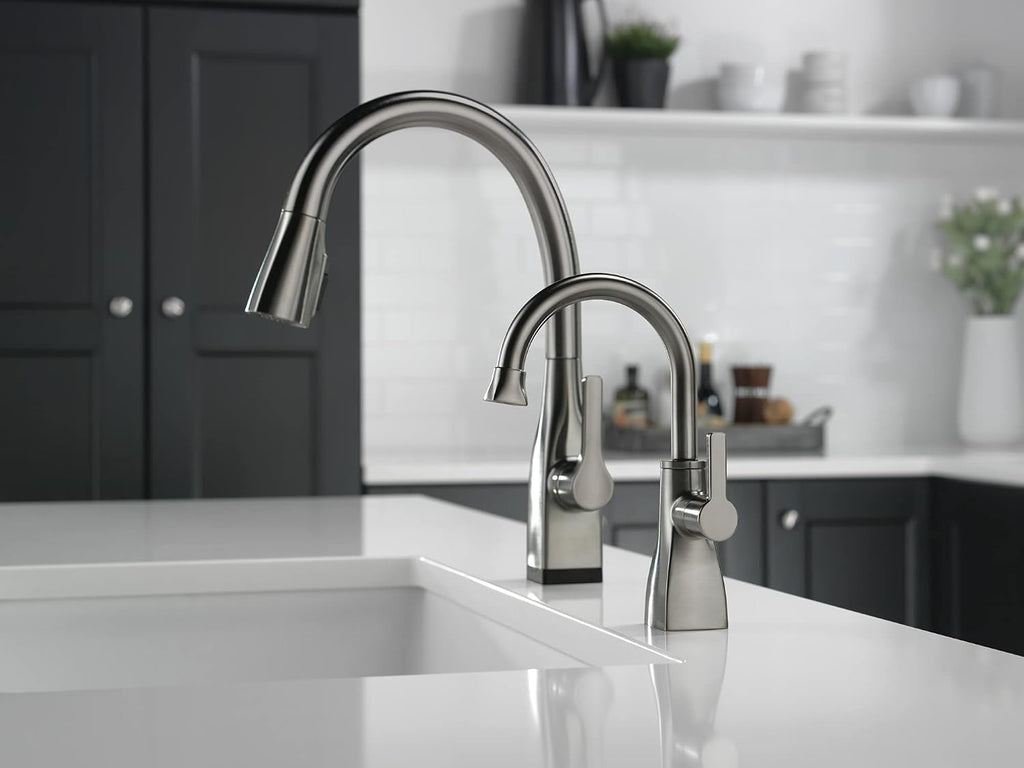 DELTA FAUCET 1940-KS-DST Contemporary Beverage Faucet, Black Stainless
