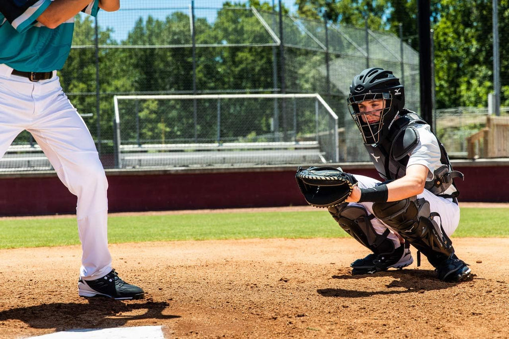 Mizuno G4 Youth Samurai Catcher's Helmet