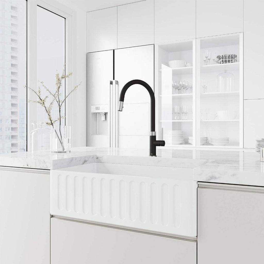 VIGO Bristol 19'' H Single Handle Pull-Down Sprayer Kitchen Faucet in Stainless Steel and Matte Black-VG02033STMB
