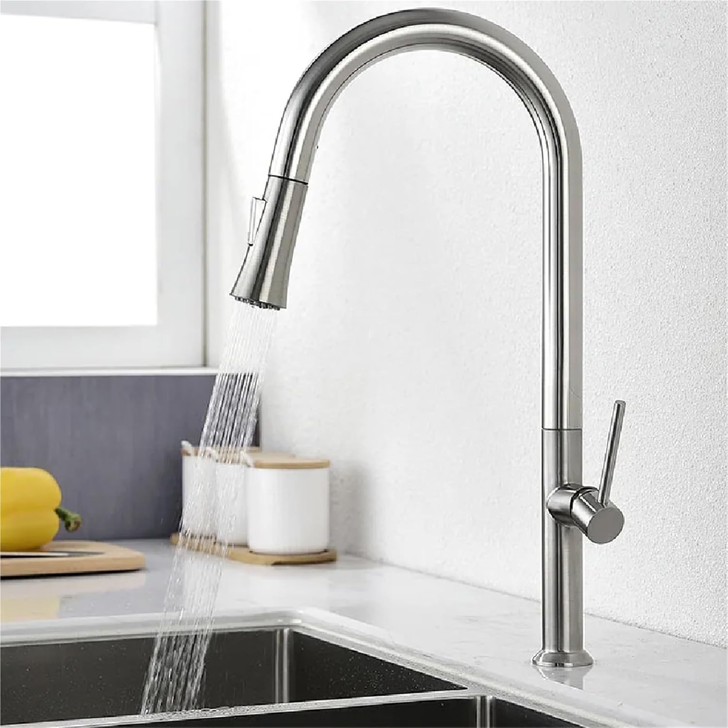 Pull Out Kitchen Sink Water Tap Single Handle Cold and Hot Water Mixer Tap 360 Rotation Kitchen Faucet(Brushed)