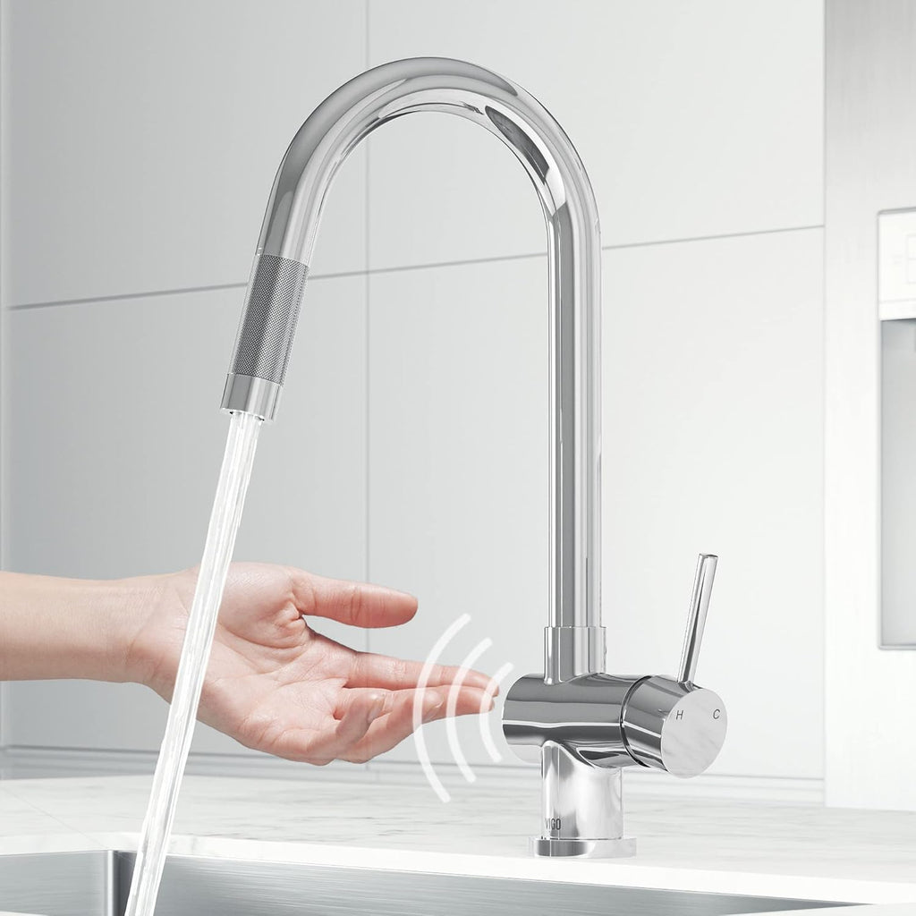 VIGO Gramercy 17'' H Single Handle Pull-Down Sprayer Kitchen Faucet with Touchless Sensor in Chrome-VG02008CHS
