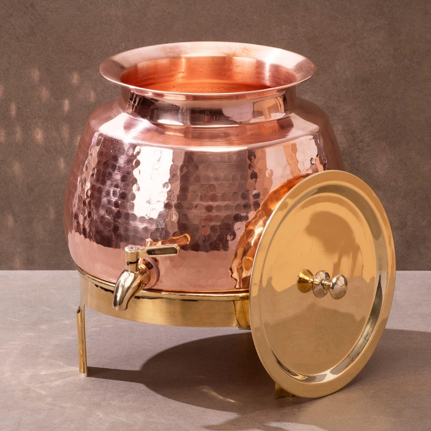 P-TAL Copper Water Dispenser 2.65 Gallons | 100% Pure Copper Pot Heavy Gauge and Hammered with Prefitted Leakproof Brass Spigot, Lid and Stand