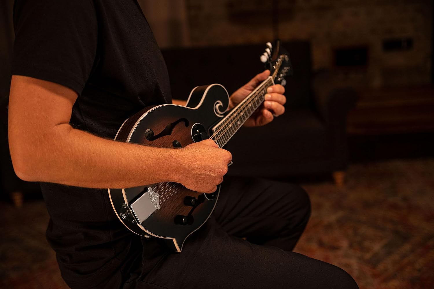 Ortega Americana Series F-Style Acoustic-Electric Mandolin, Satin Whiskey Burst (RMFE30-WB)