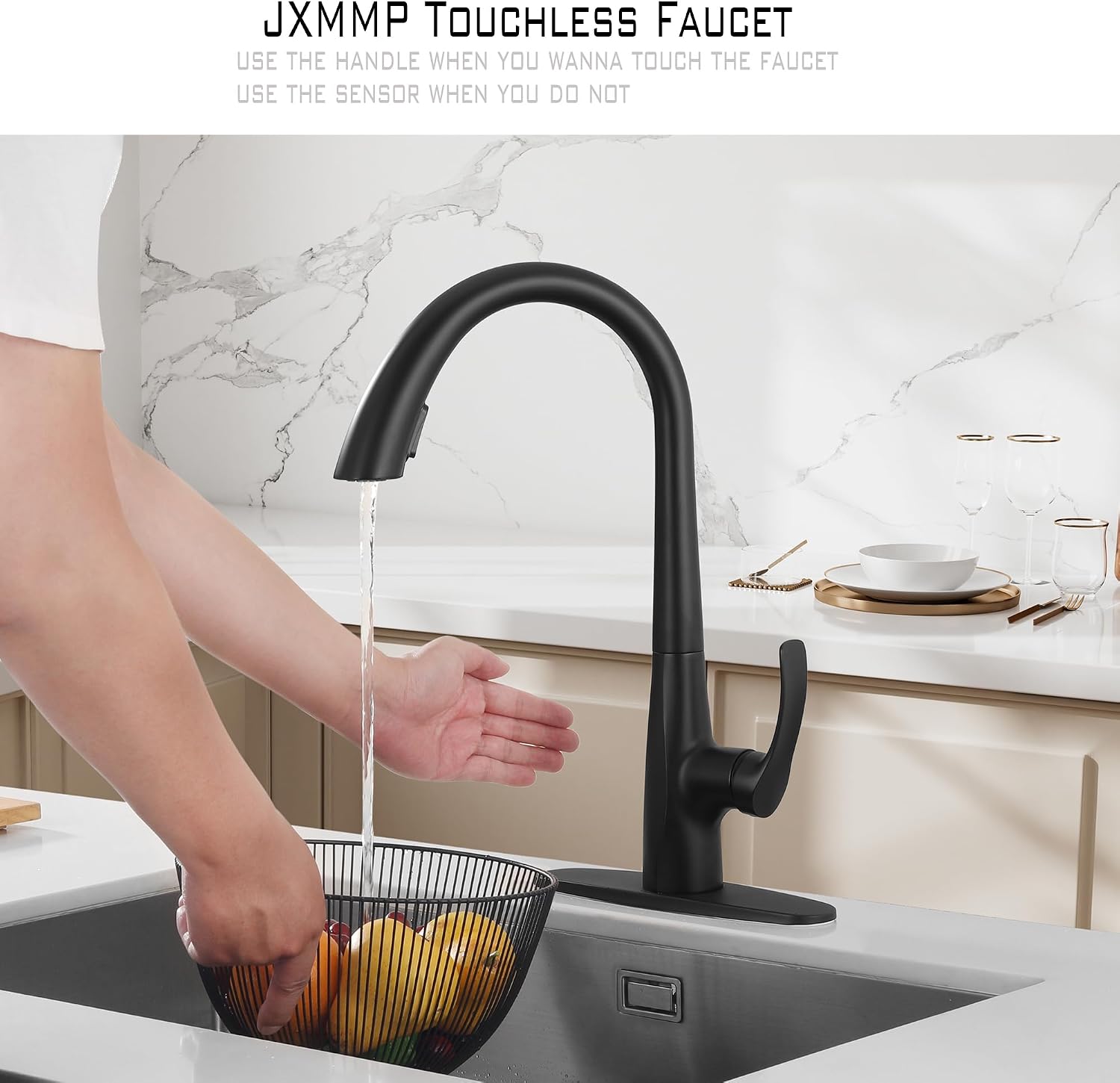 Matte Black Touchless Kitchen Faucet with Pull Down Sprayer, Single Handle Motion Sensor Kitchen Faucet 1 Hole, Stainless Steel Hands Free Black Kitchen Faucet for Sink 1 or 3 Hole