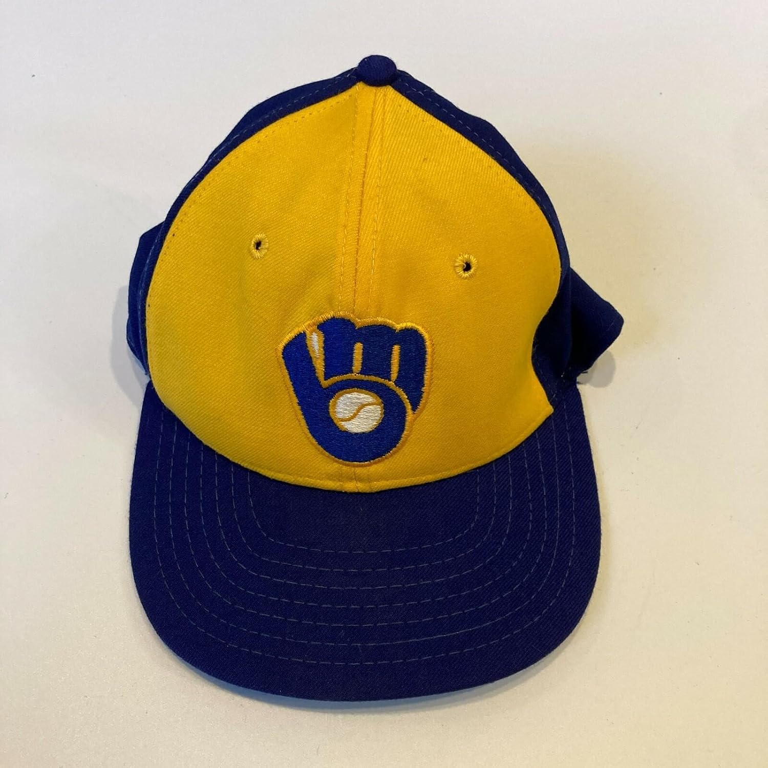 Cecil Cooper Signed 1980's Milwaukee Brewers Game Used Baseball Hat JSA COA - Autographed MLB Hats