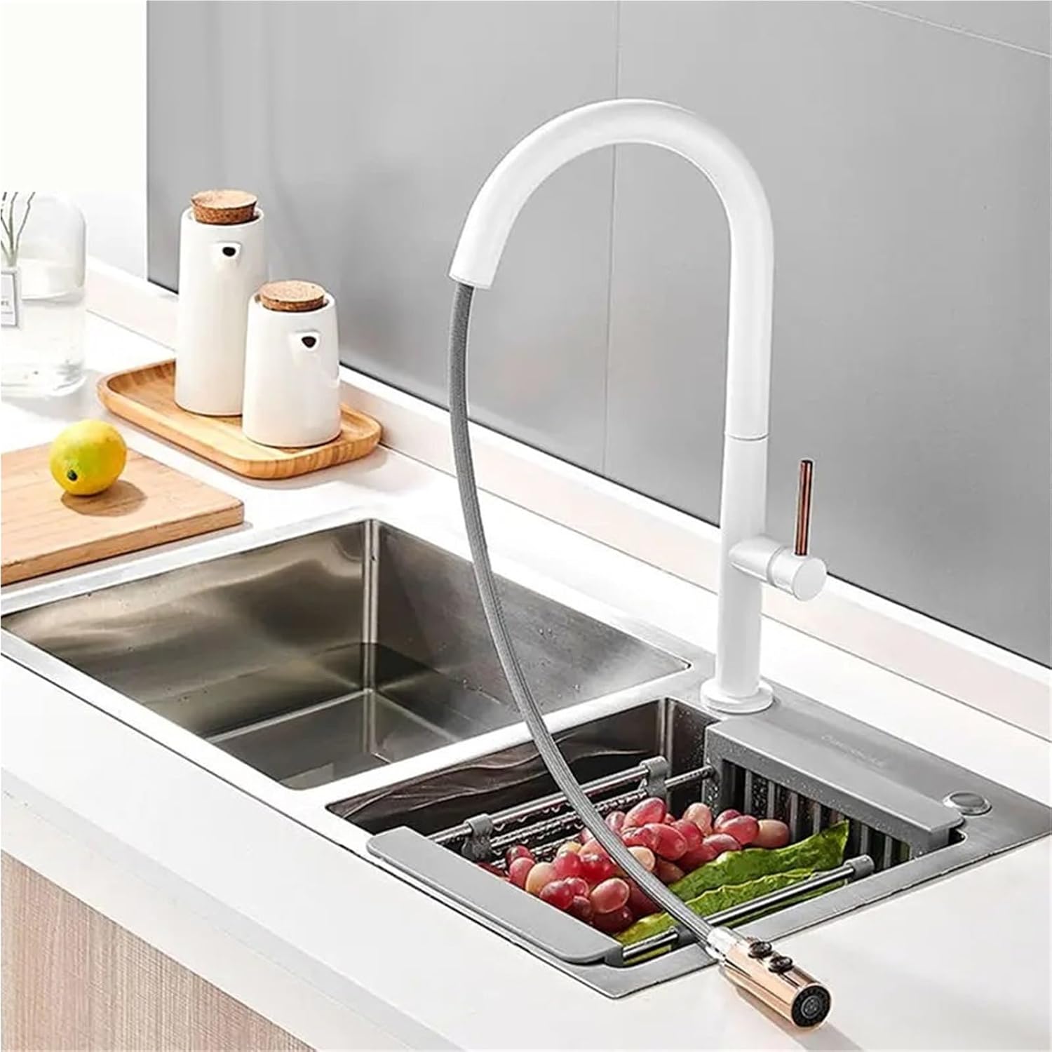 Modern Kitchen Faucet Pull Out 2 Mode Outlet Water Spray Deck Mounted Hot and Cold Water Sink Mixer Tap(White-Gold)