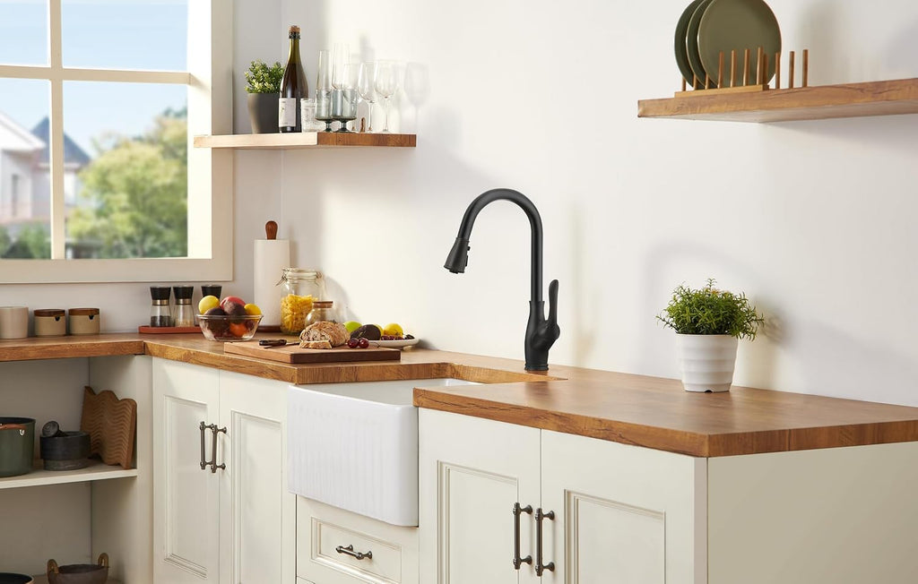 Black Kitchen Faucet with Pull Down Sprayer, Lava Odoro Matte Black Kitchen Sink Faucet with Magnetic Docking Spray 3-Function, Faucet for Kitchen Sink 1 Hole and 3 Hole with Deck Plate, KF271-MB