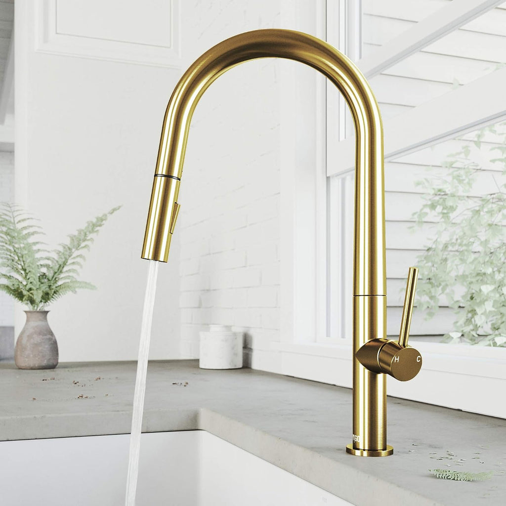 VIGO Greenwich 18'' H Single Handle Pull-Down Sprayer Kitchen Faucet in Matte Brushed Gold-VG02029MG