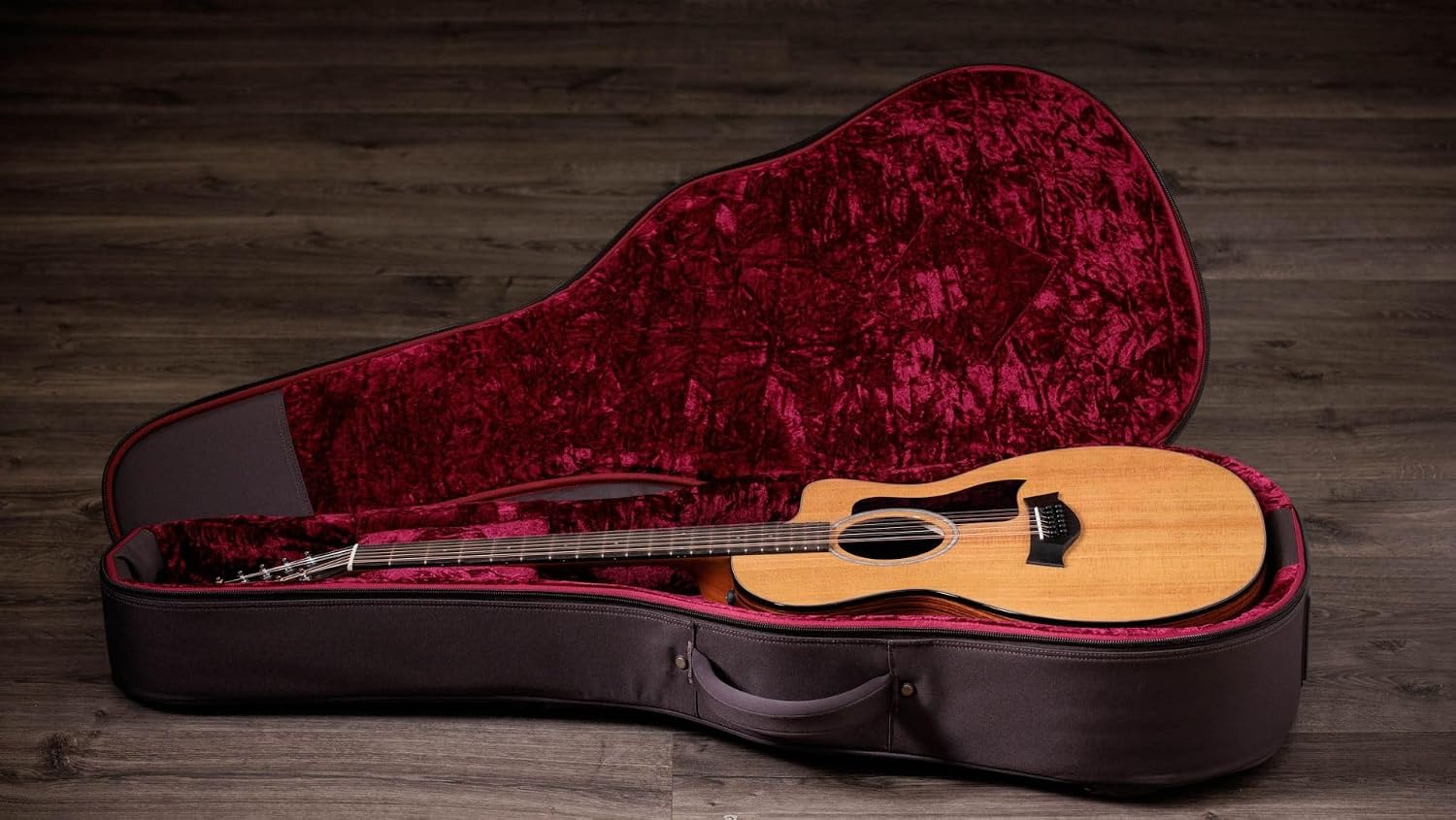 Taylor 254ce Plus 12-string Acoustic-electric Guitar