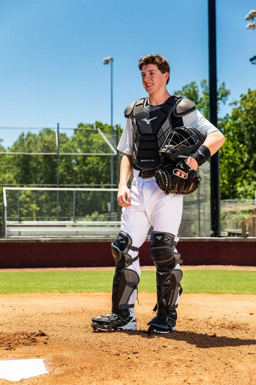 Mizuno G4 Youth Samurai Catcher's Helmet