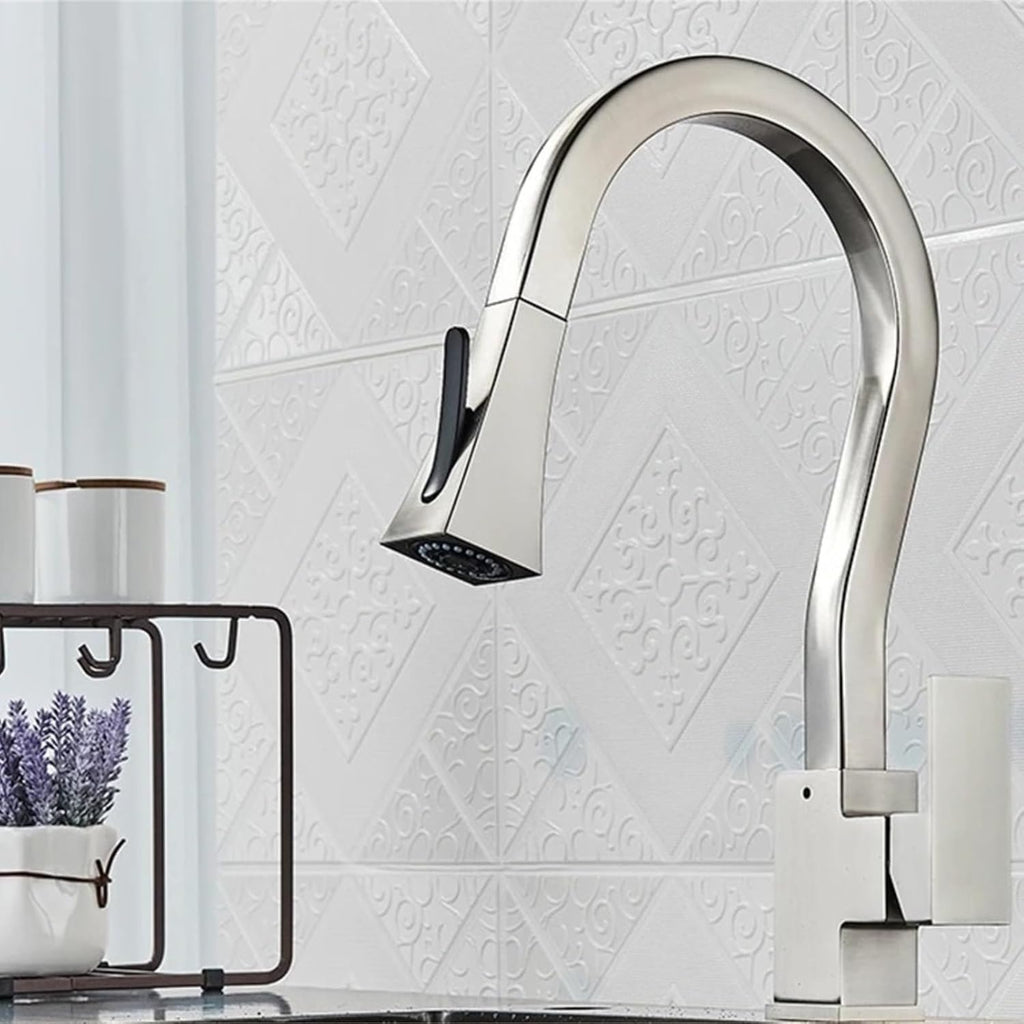 Kitchen Pull-Out Faucets Sink Mixer Two Function Single Handle Hot and Cold Water Crane Deck Mounted(Black Gold)