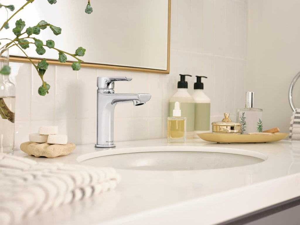Peerless P1513LF Flute Bathroom Faucet, Chrome