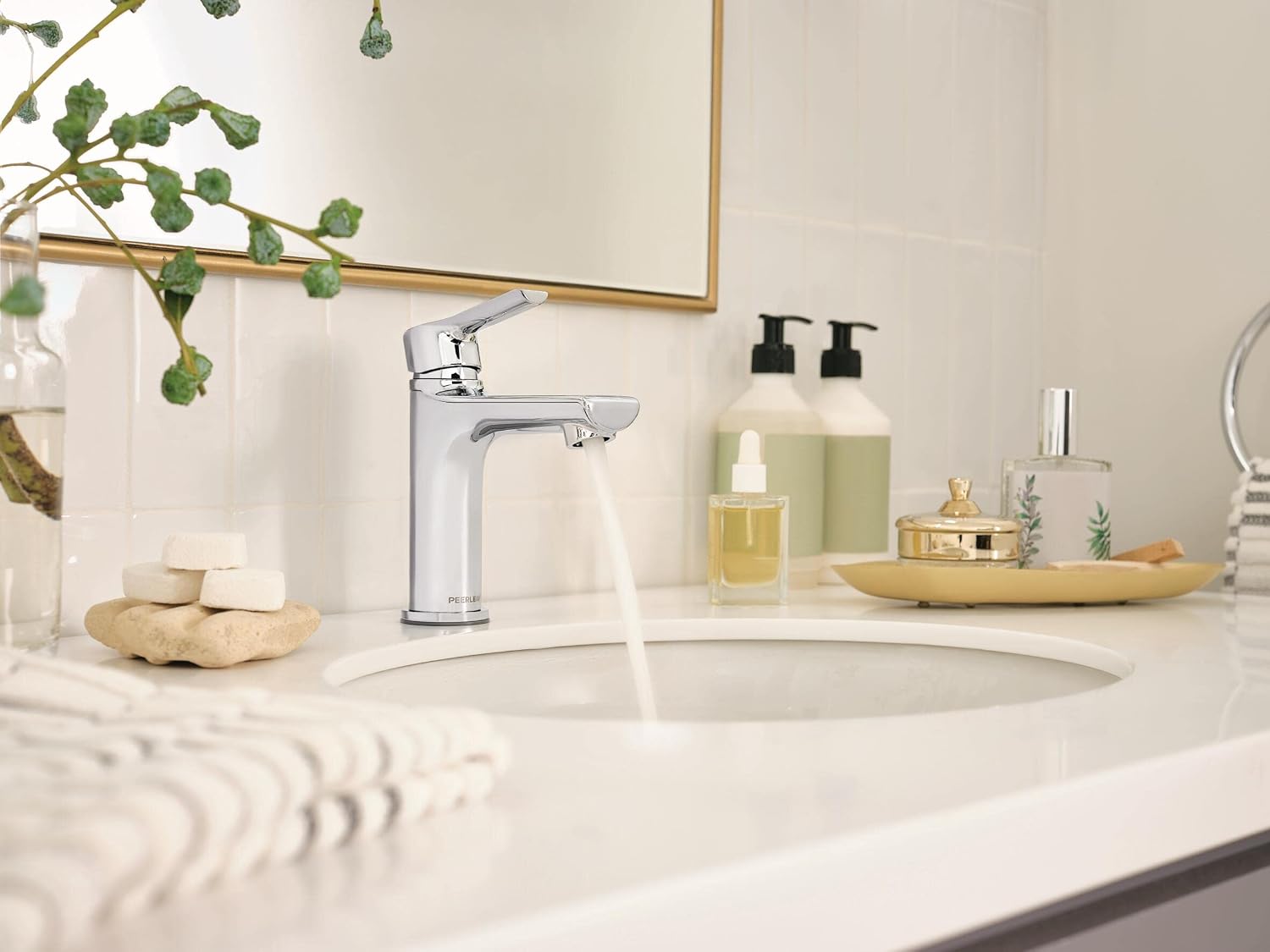 Peerless P1513LF Flute Bathroom Faucet, Chrome