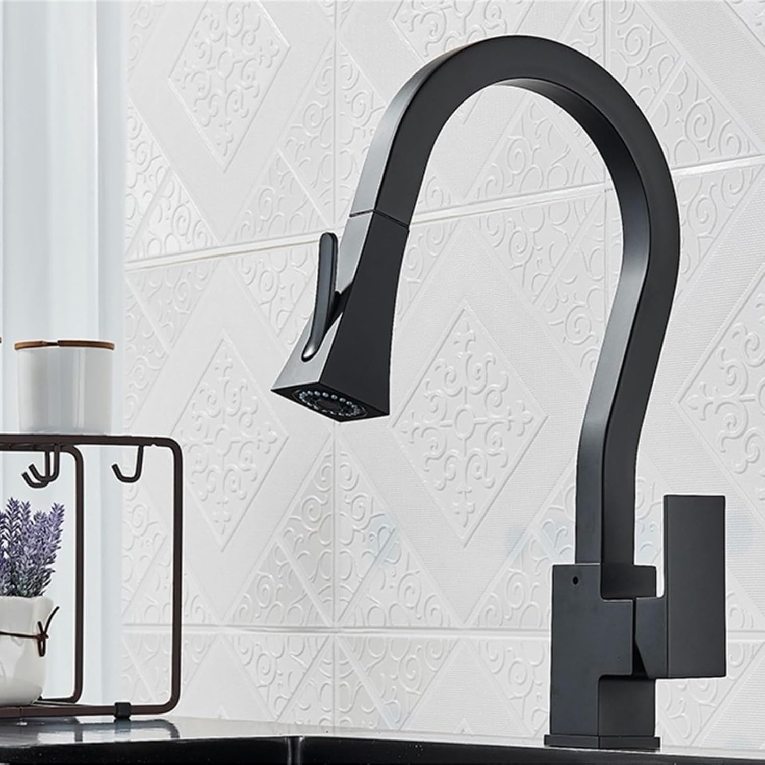 Kitchen Pull-Out Faucets Sink Mixer Two Function Single Handle Hot and Cold Water Crane Deck Mounted(Black)