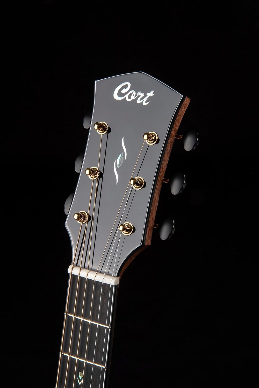 Cort Gold Series Gold Edge Acoustic-Electric Guitar, Natural Glossy