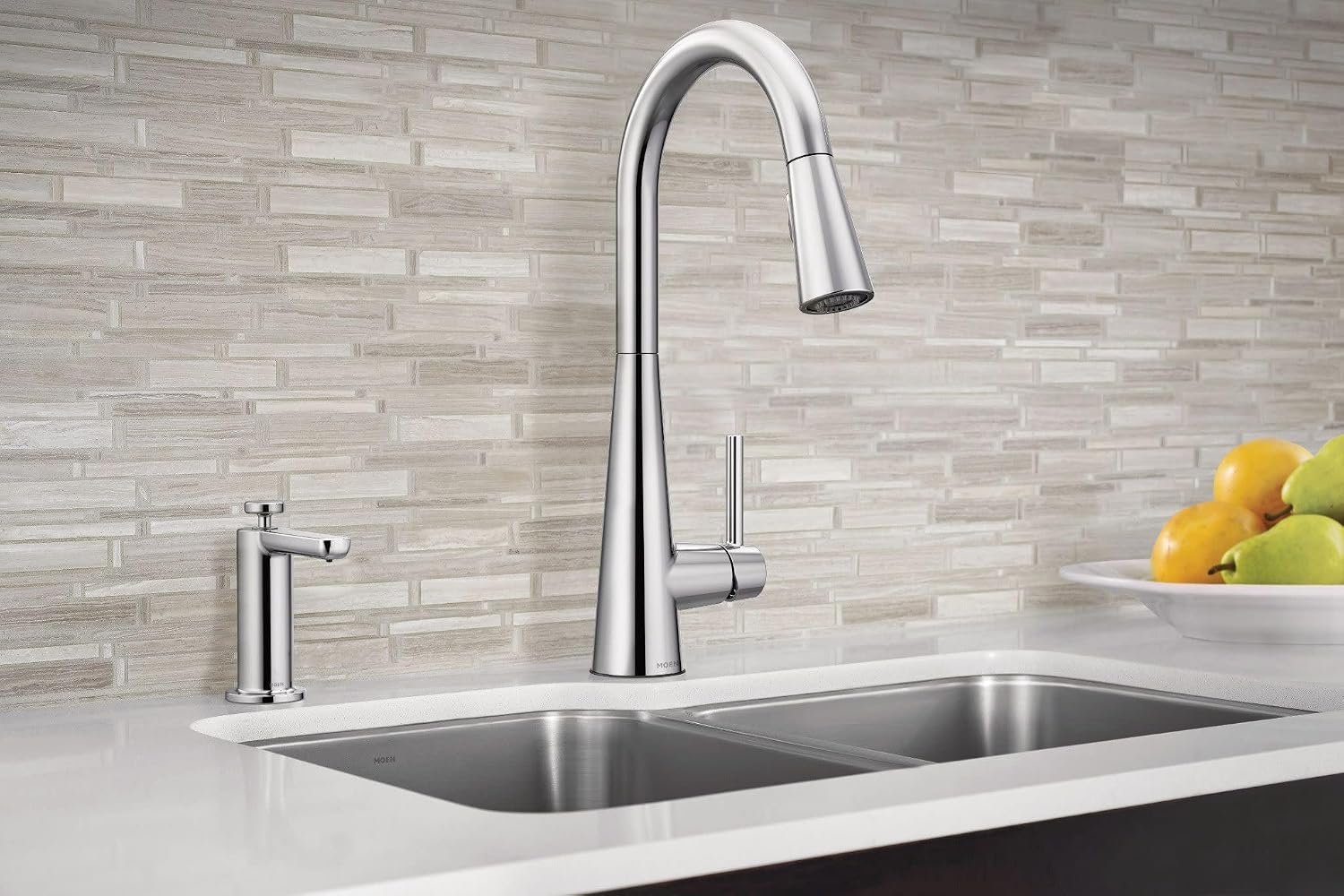 Moen Sleek Chrome Pulldown Kitchen Faucet Featuring Pull Down Sprayer with Power Boost, High Arc Modern Kitchen Faucet, One-Handle Easy Installation, 7864