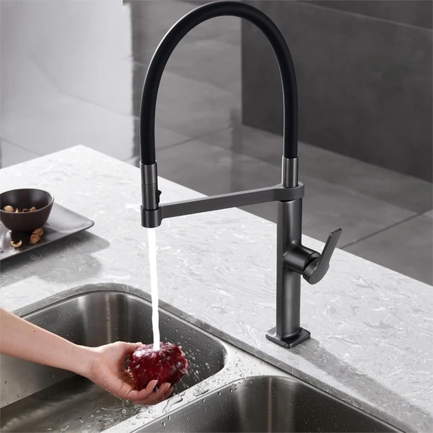Pull Out Multifunctional 59 Copper Kitchen Sink Vegetable Washing Cold and Hot Water Faucet Universal Rotation(Black)