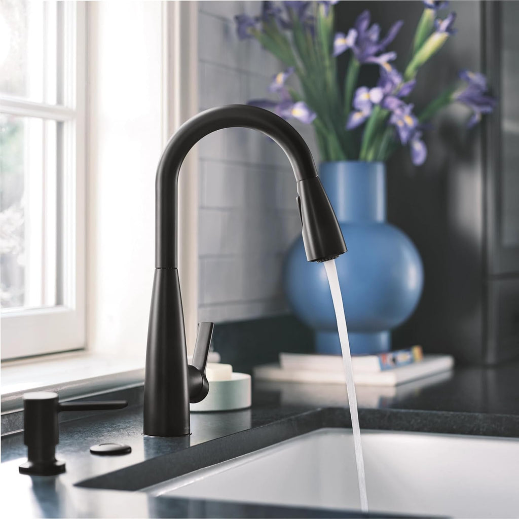 Moen Haelyn Matte Black Kitchen Faucet Featuring Pulldown Sprayer with Power Boost for a Faster Clean, Modern Kitchen Faucet, Single-Handle Easy Installation, 87627BL