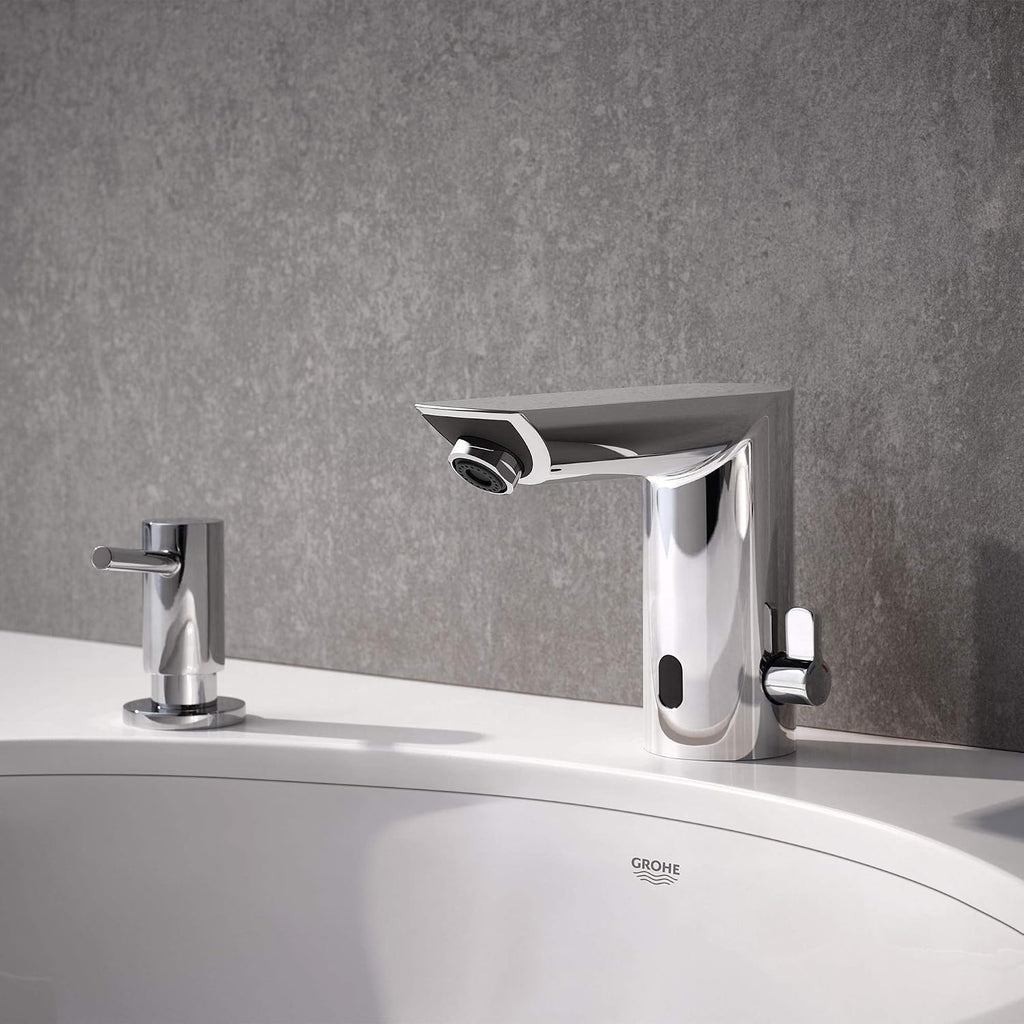 GROHE 36469000 Bau Cosmopolitan E Touchless Electronic Faucet with Temperature Control Lever, AC-Powered, Starlight Chrome