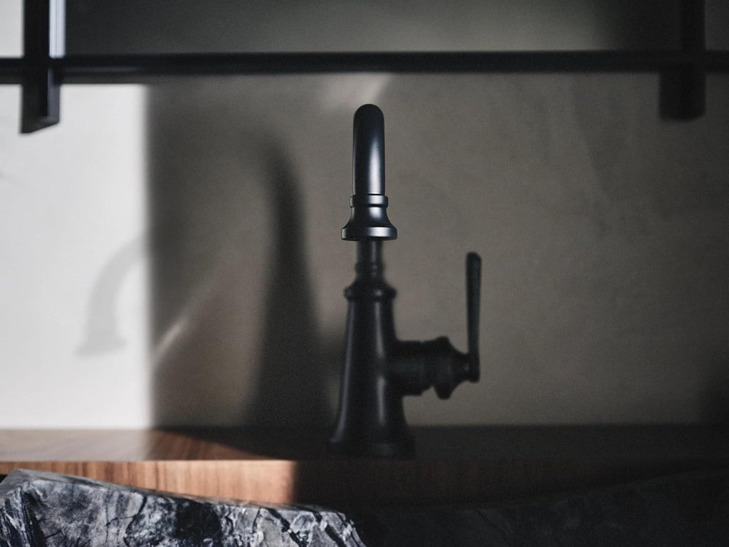 Moen S44101BL Colinet One-Handle Single Hole Traditional Bathroom Sink Faucet, Matte Black