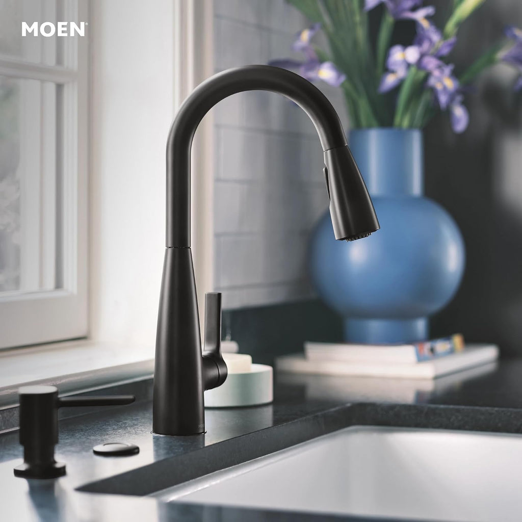 Moen Haelyn Matte Black Kitchen Faucet Featuring Pulldown Sprayer with Power Boost for a Faster Clean, Modern Kitchen Faucet, Single-Handle Easy Installation, 87627BL