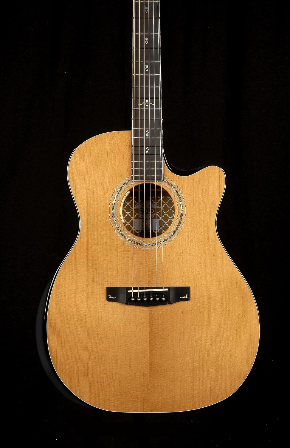 Cort Gold Series Gold Edge Acoustic-Electric Guitar, Natural Glossy
