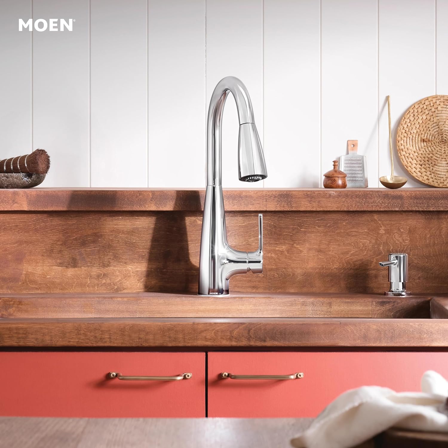 Moen Haelyn Pulldown Kitchen Faucet with Power Boost, 87627 | Pulldown sprayer, Power Boost technology, Soap dispenser included, Chrome finish, High arc faucet