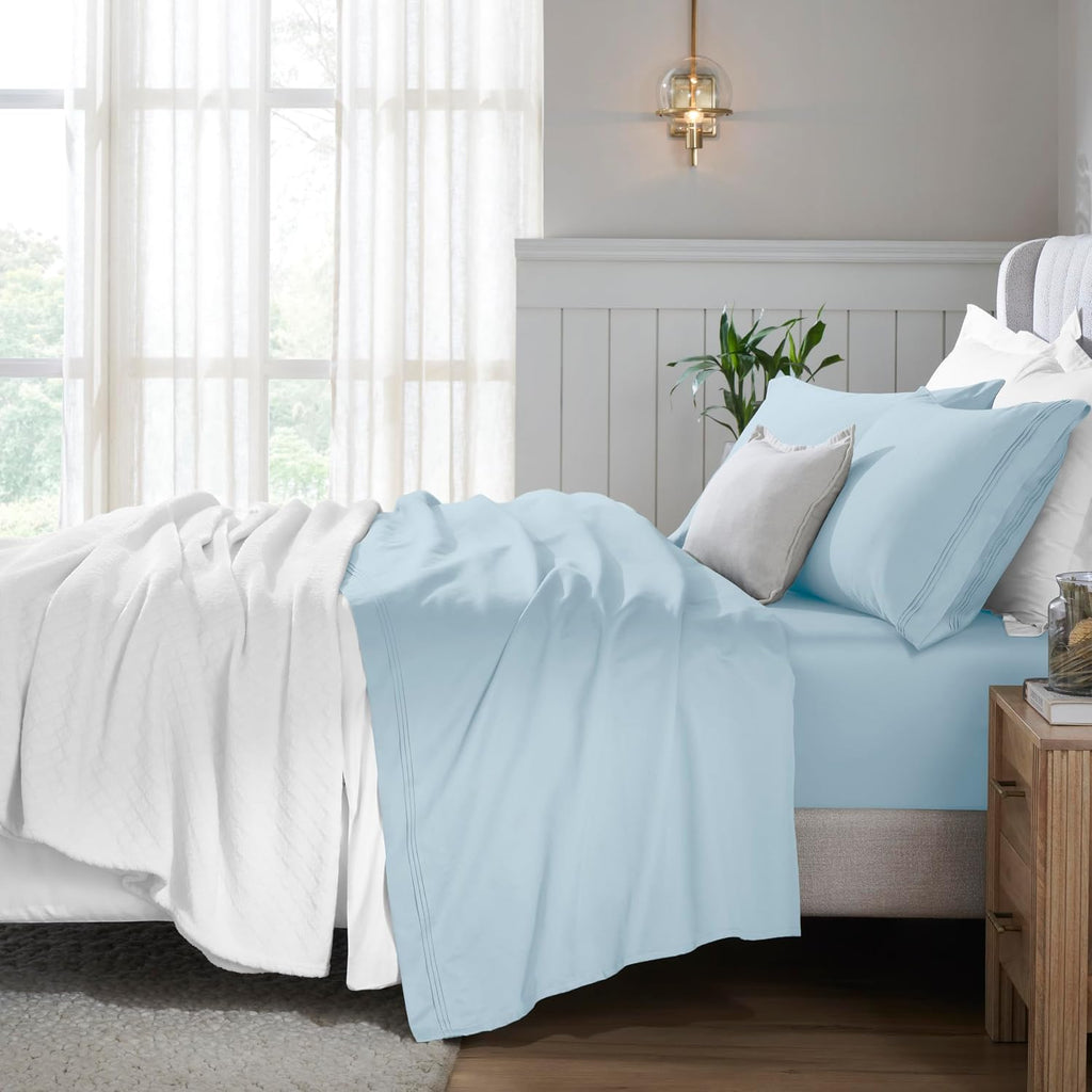 Superior Egyptian Cotton 4 Piece Sheet Set, 650 Thread Count, Eco-Friendly, Sustainable Sheets, Ultra-Soft Basics, Solid, Deep Pocket Fitted Sheet, Flat Sheet, Pillowcases, California King, Baby Blue