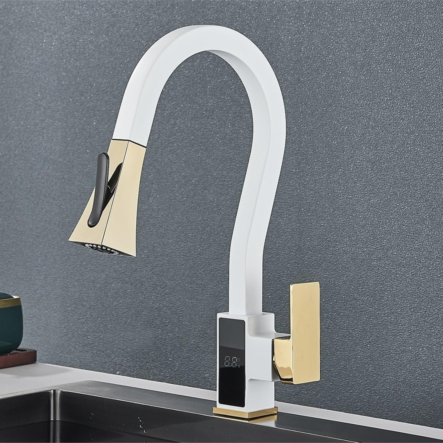 Smart Digital Display Kitchen Faucet Single Handle Pull Out Kitchen Sink Mixer Hot Cold Water Taps(White Gold)