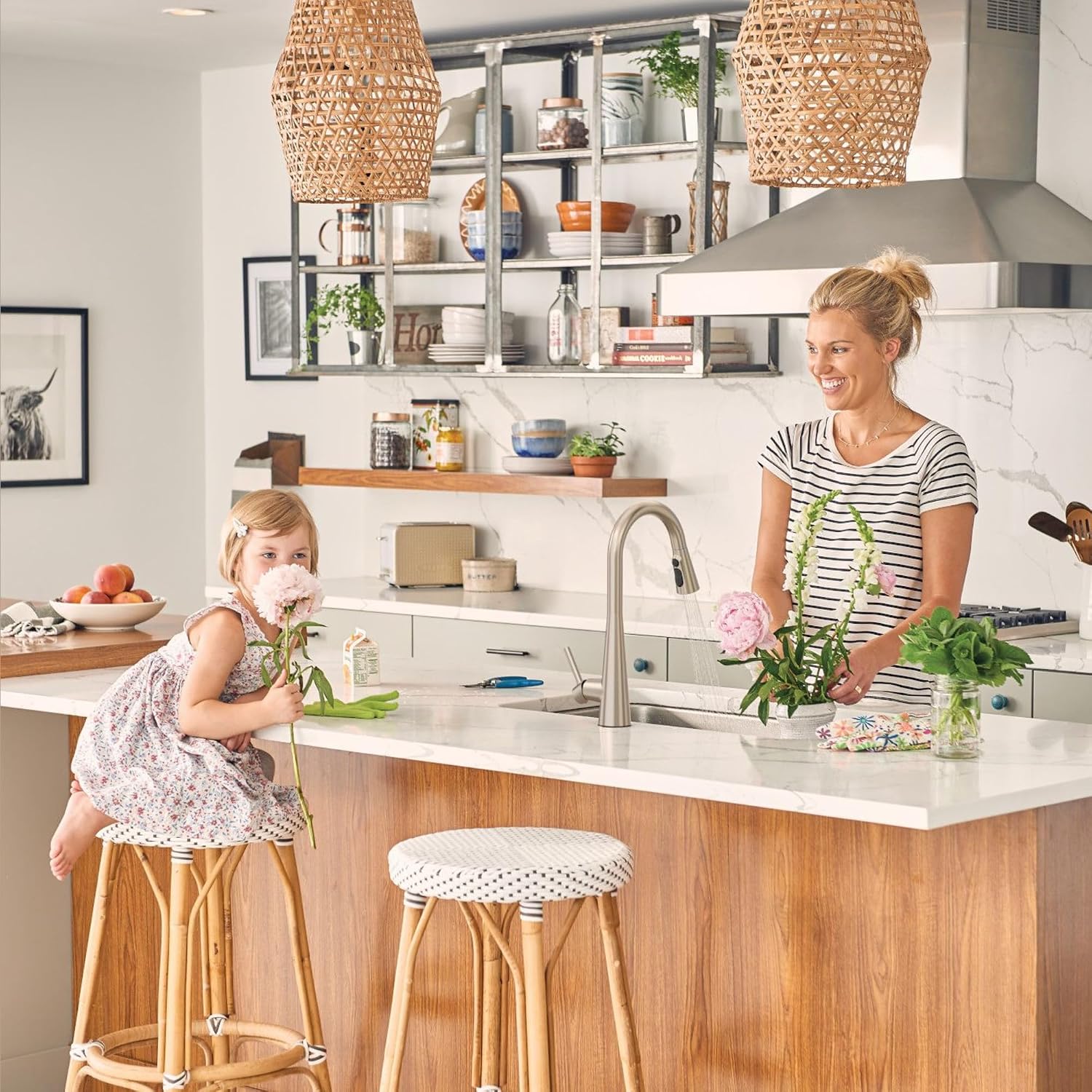 Moen Sleek Spot Resist Stainless One-Handle Single-Hole Pulldown Kitchen Faucet with PowerBoost Technology for Faster Water Flow, 7864SRS