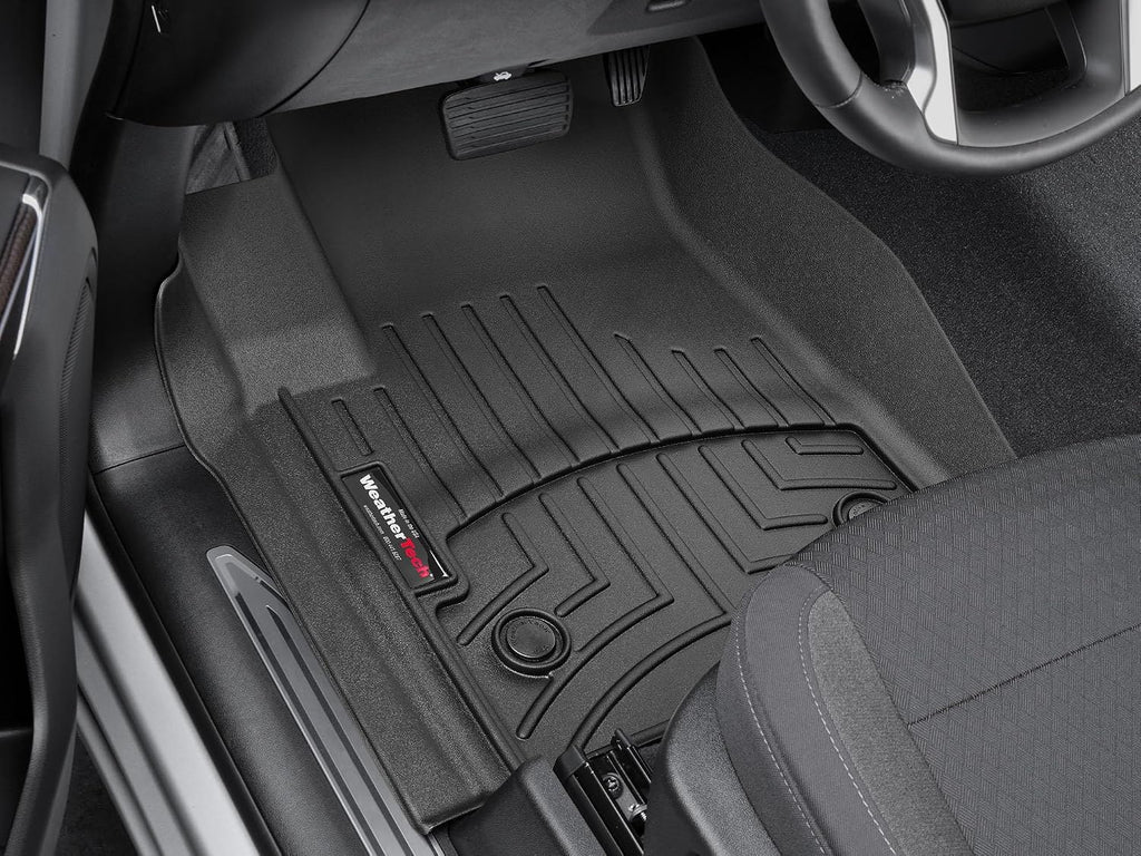 WeatherTech Custom Fit FloorLiners for GMC Sierra 1500, Silverado 2500HD/3500HD, Silverado 2500HD/3500HD - 1st Row (4414361), Black