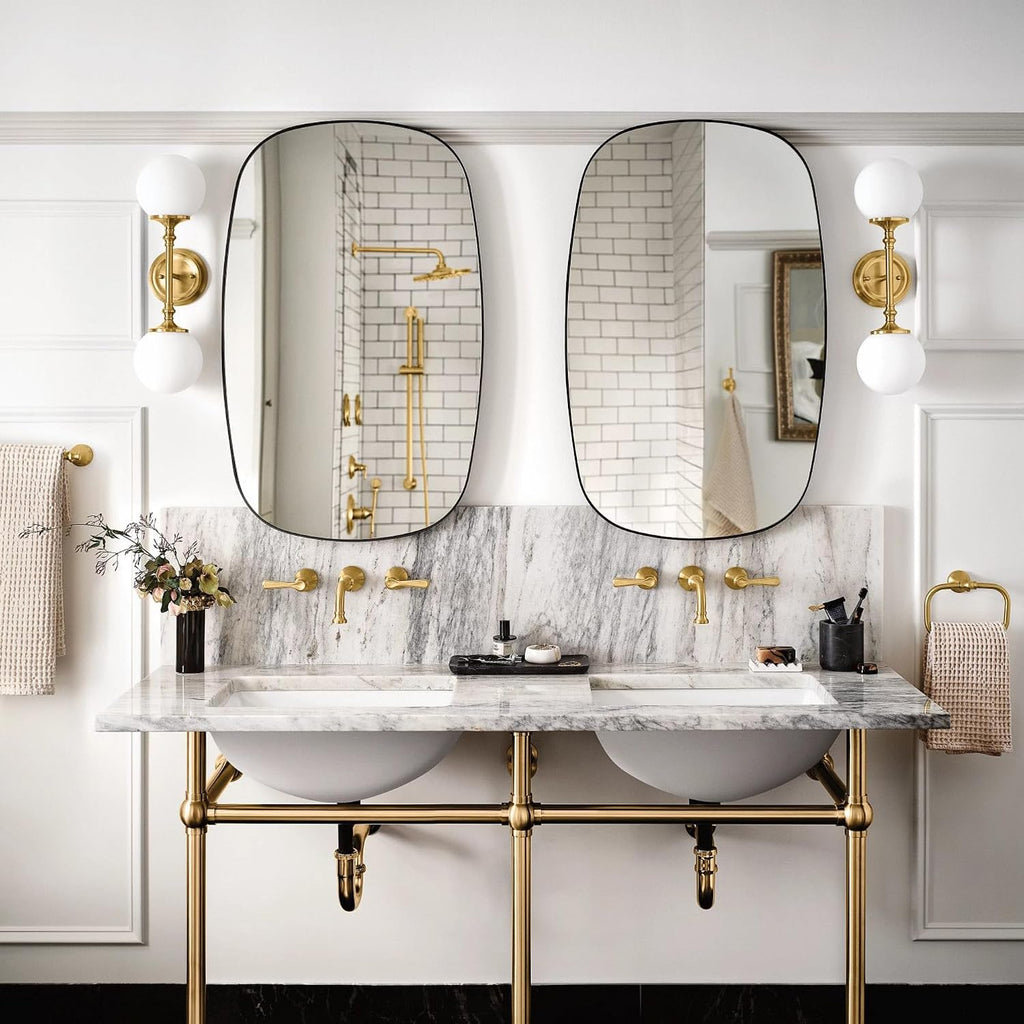 Moen YB0524BG Colinet Traditional 24-Inch Single Towel Bar, Brushed Gold