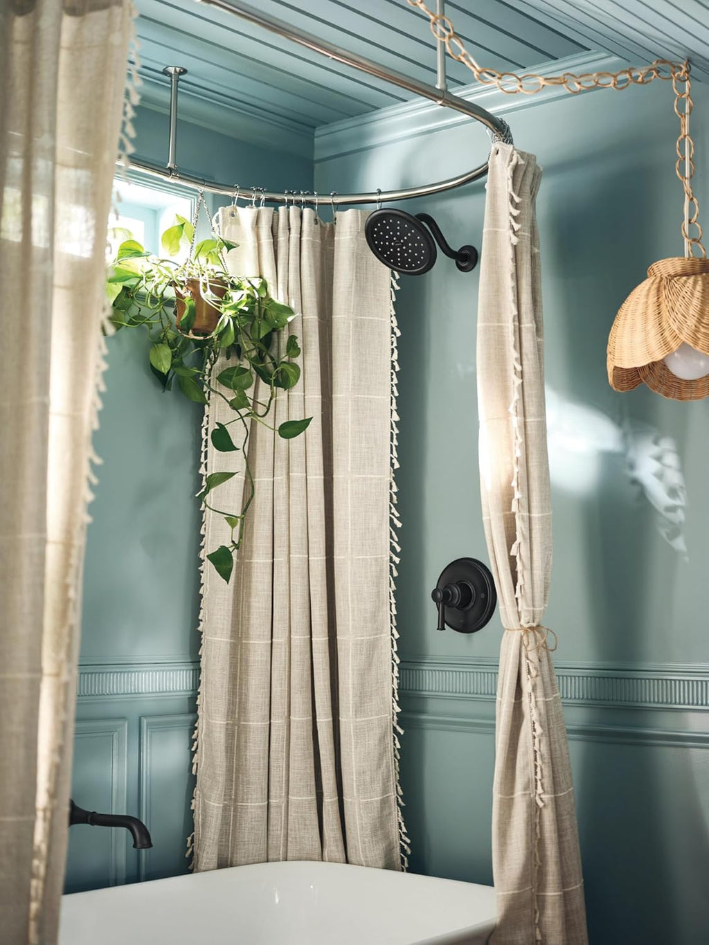 Moen UT3312EPBLBelfield M-CORE 3-Series 1-Handle Shower Trim Kit with Eco-Performance Showerhead, Valve Required