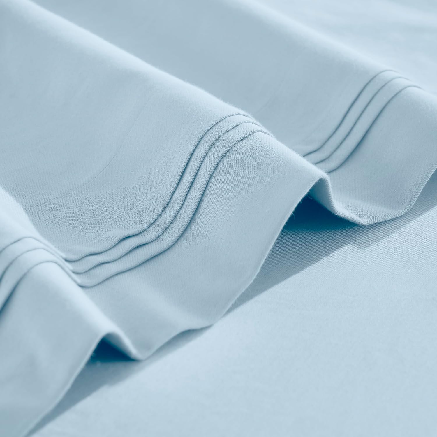 Superior Egyptian Cotton 5 Piece Sheet Set, 650 Thread Count, Eco-Friendly, Sustainable Sheets, Ultra-Soft Basics, Solid, Deep Pocket Fitted Sheets, Flat Sheet, Pillowcases, Split King, Baby Blue