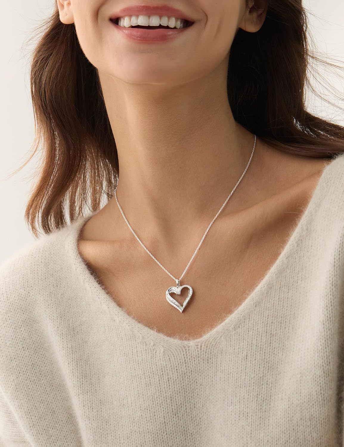 ASHINE Endless Love 1.6CT Moissanite Heart Necklace for Women, 925 Sterling Silver White Gold Plated, VVS1 Clarity Mixed-Cut Pendant