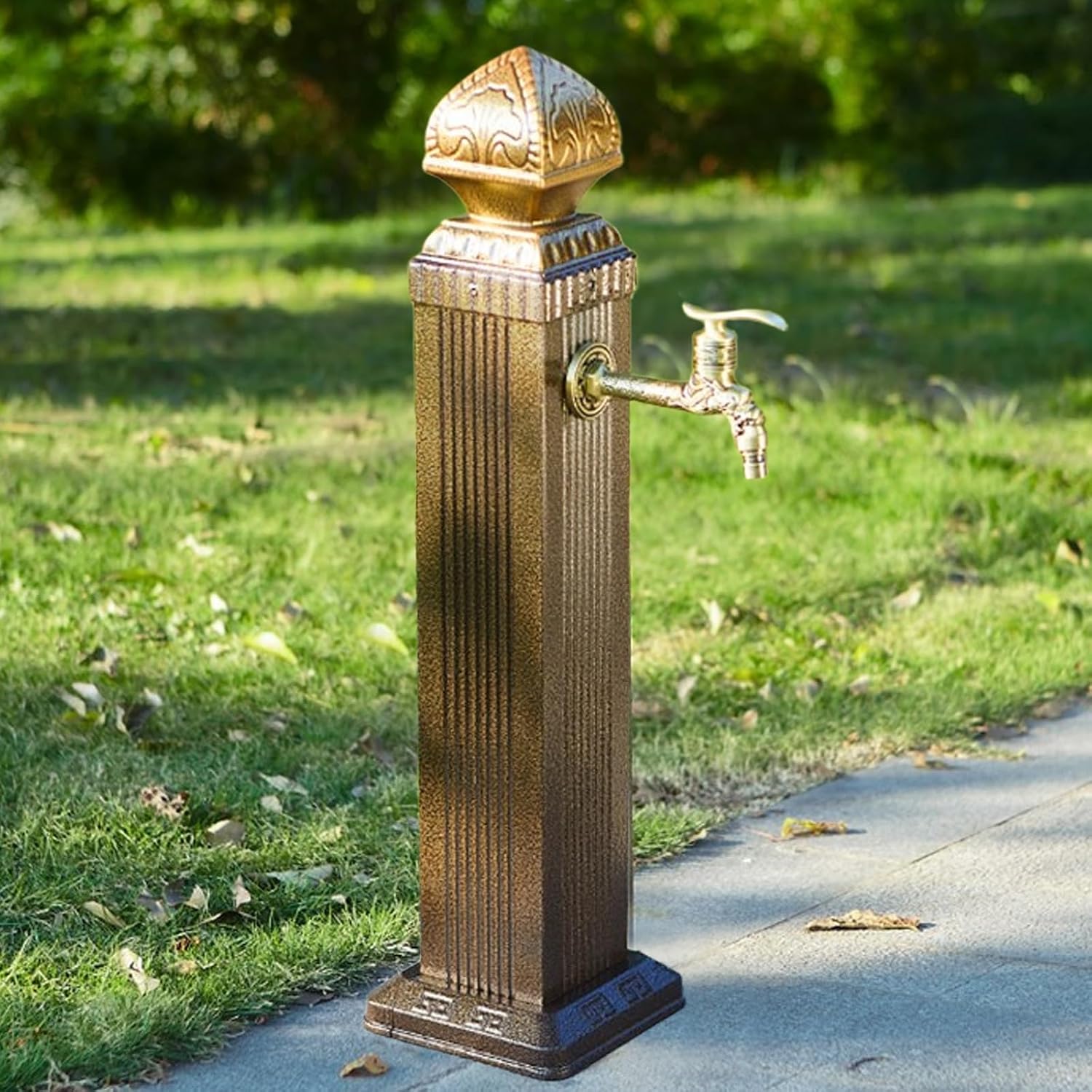 Garden Water Column Outdoor Post Faucet Vertical Square Decorative Water Feature Fountain Water Dispenser Hydrant Durable and Decorative Fixture
