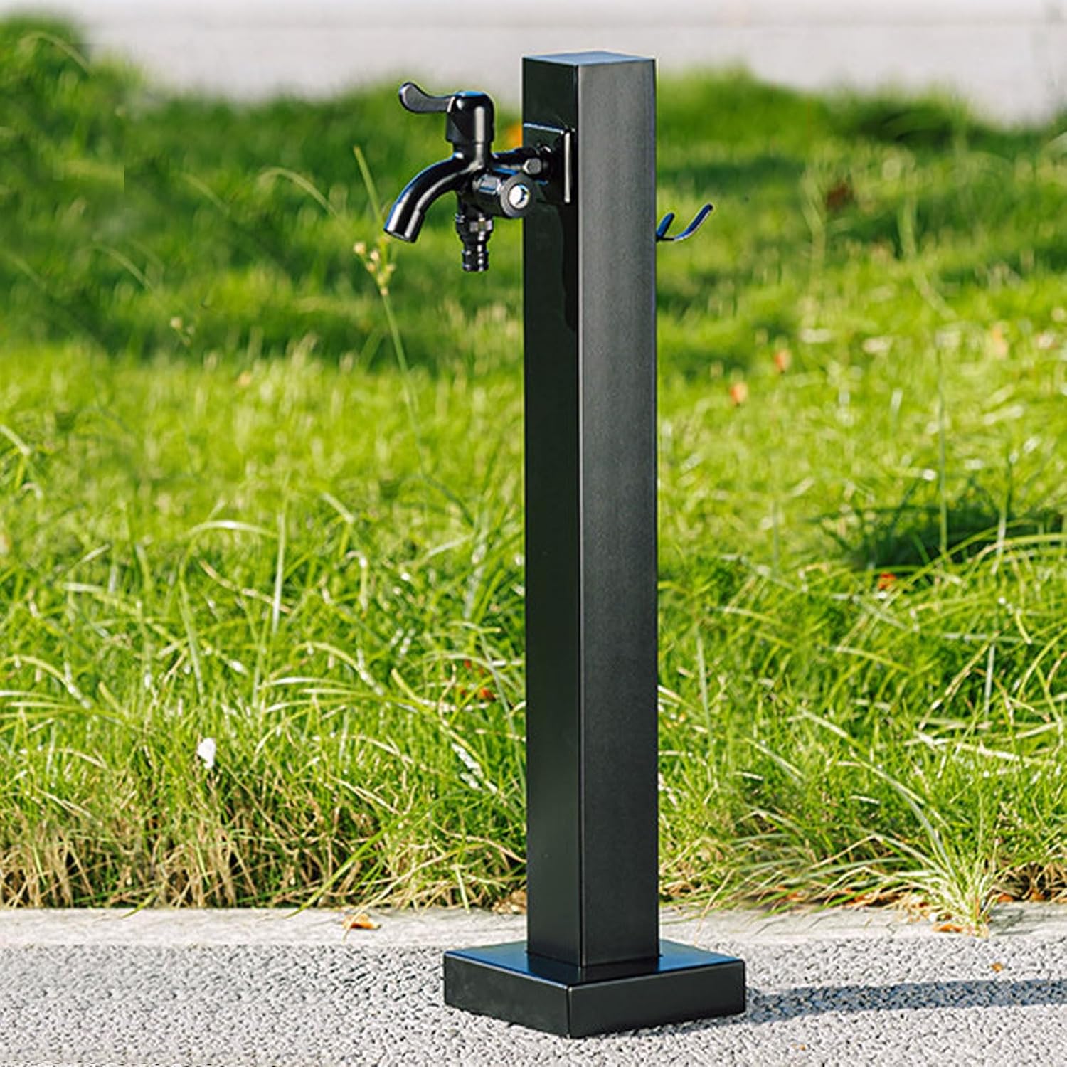 304 Stainless Steel Vertical Garden Water Column, Decorative Feature Fountain Water Dispenser Hydrant, Free-Standing Outdoor Faucet with Hook(Black,600mm/23.6in)