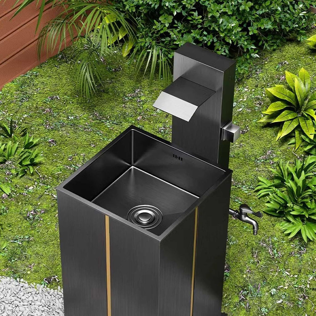 304 Stainless Steel Vertical Square Garden Water Column, Outdoor Antifreeze Faucet Water Dispenser Hydrant Water Feature Fountain Irrigation,Gold