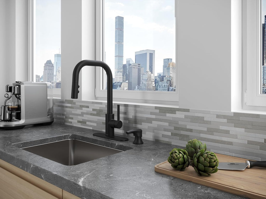 Pfister Zanna 1-Handle Pull-Down Kitchen Faucet in Matte Black