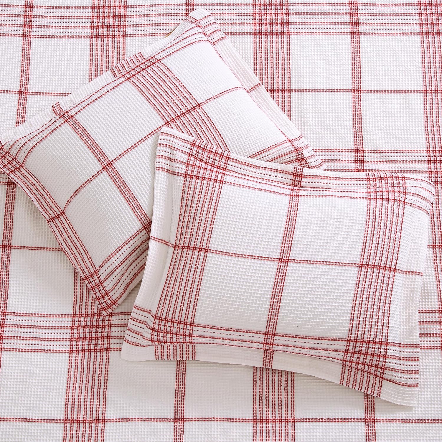 Levtex Home - Peppermint Plaid Comforter Set - Twin Comforter + One Standard Pillow Cases - Red, Cream - Waffle Plaid - Comforter (68 x 88in.) and Pillow Case (26 x 20in.) - Cotton