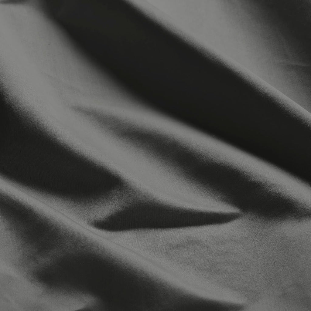 Superior Egyptian Cotton 4 Piece Sheet Set, 650 Thread Count, Modern Design, Sustainable Sheets, Ultra-Soft Basics, Solid, Deep Pocket Fitted Sheet, Flat Sheet, Pillowcases, California King, Grey